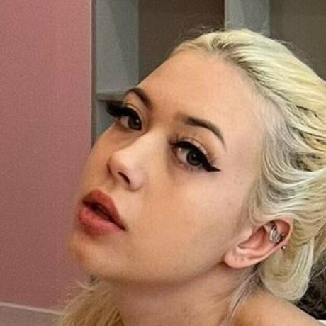 cynthiacyndi star hot pic
