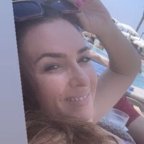 Sara Damergi star nice img
