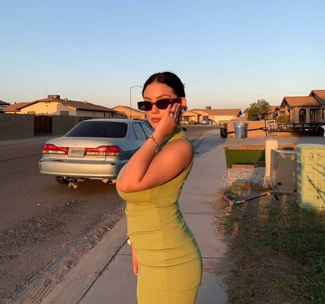 Wendy Chavez art pornstar photos