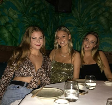 Poppyy Hopson pornstar adult pics