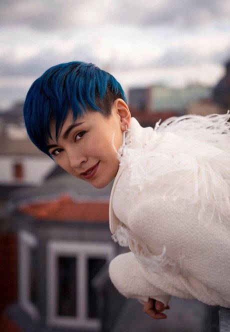 Jessica Yu Li Henwick star erotic pics