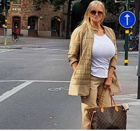 Beata Stanczak pretty star image