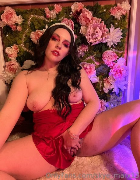 skye marx13 pornstar sexy images