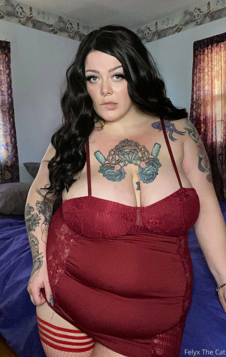 felyxthecat model nude photos