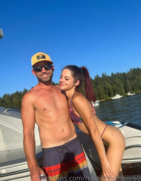 kendrathomas18 model top pictures