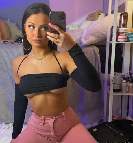kendrathomas18 star naked gallery