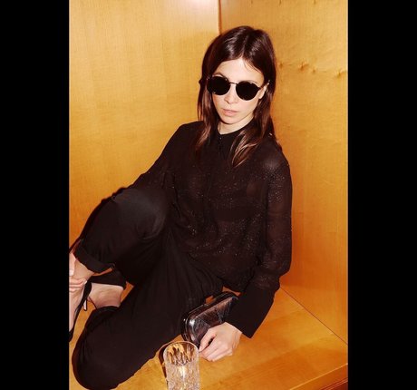 Aylin Tezel pornstar hot images