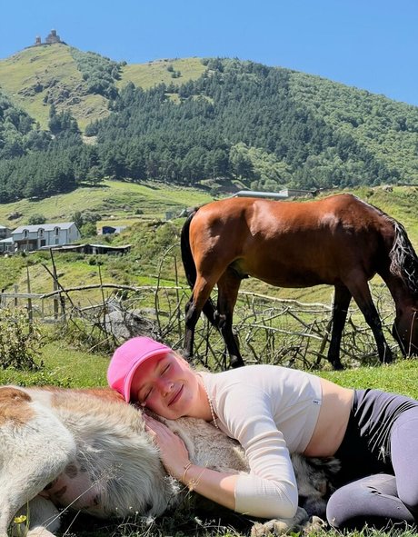 phatthaya free high quality model pictures