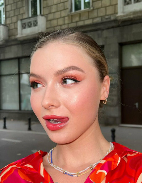 phatthaya free nudes model pictures