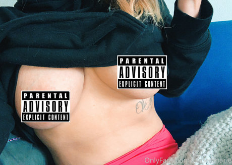 harleemarie thumbnail