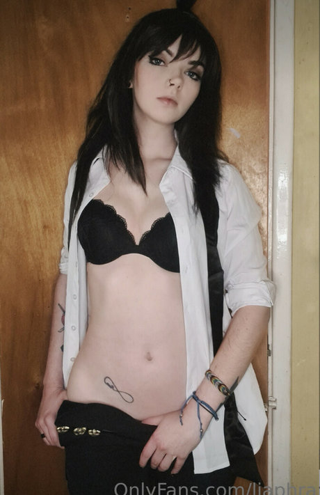 LouiseJulie porn model photos