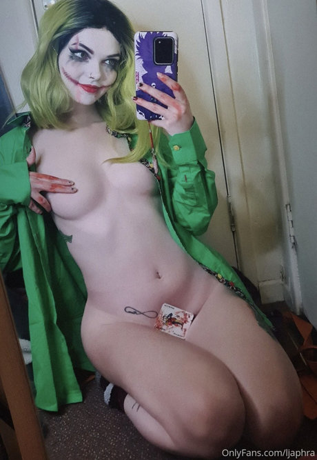 LouiseJulie best model pictures