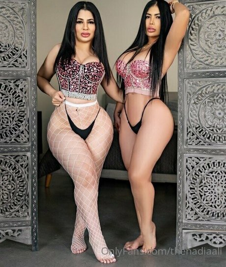 shebetripn free star pictures