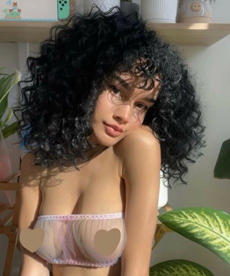 Thekorokfairy nudes model picture