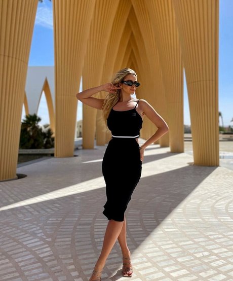 Andreea Ungur hd model images