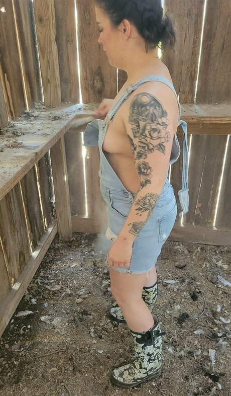 axumms nice actress galleries