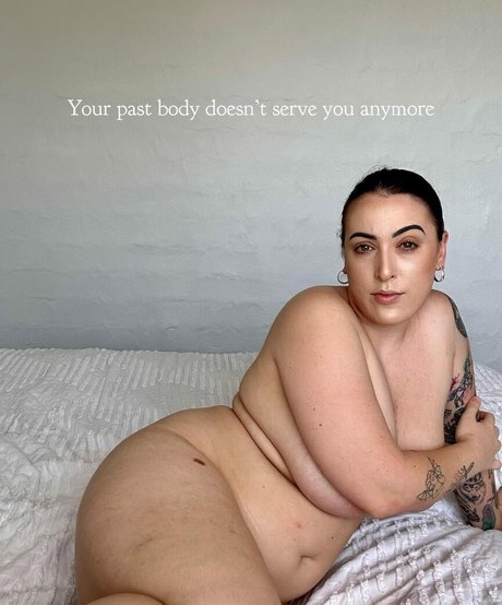 Isabella Davis sexy pornstar picture