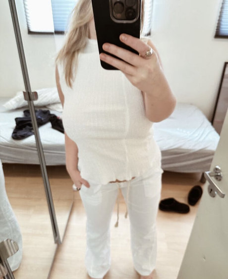 Anna K nudes actress pictures