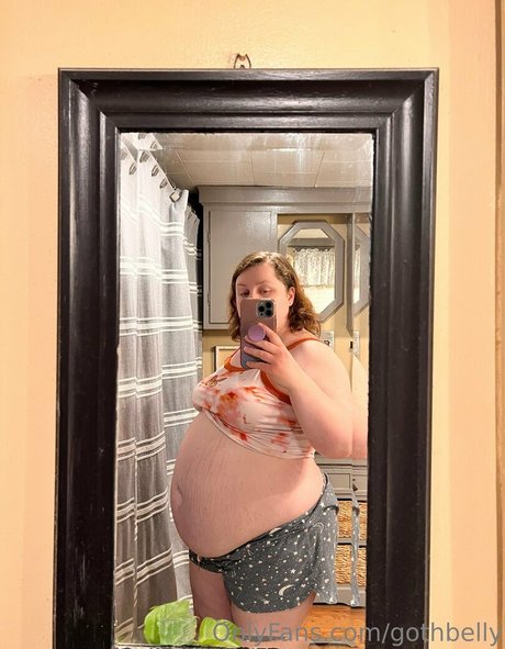 gothbelly xxx actress photos