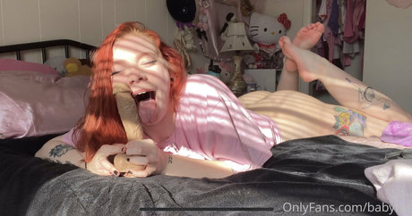 babyrat model naked pictures