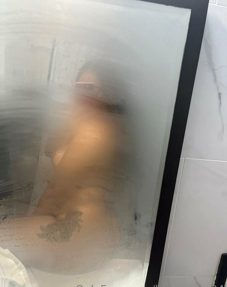latinacake24 erotic actress photos