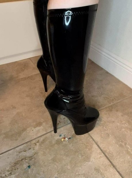 giantessgrey pretty actress pic