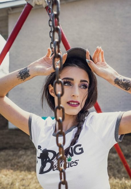 missfayevip exclusive pornstar pics