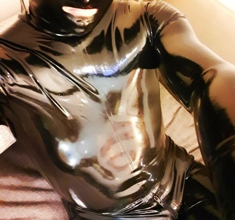 neonlatex pornstar adult pictures
