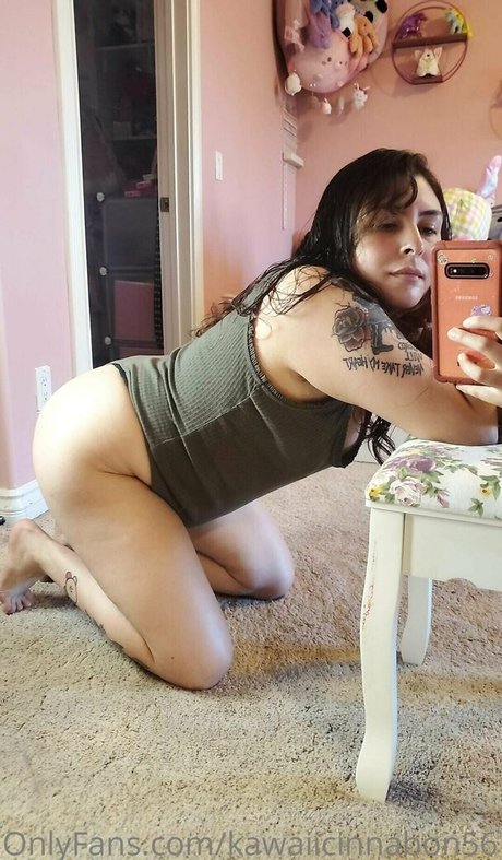 kawaiicinnabon56 high quality model photo