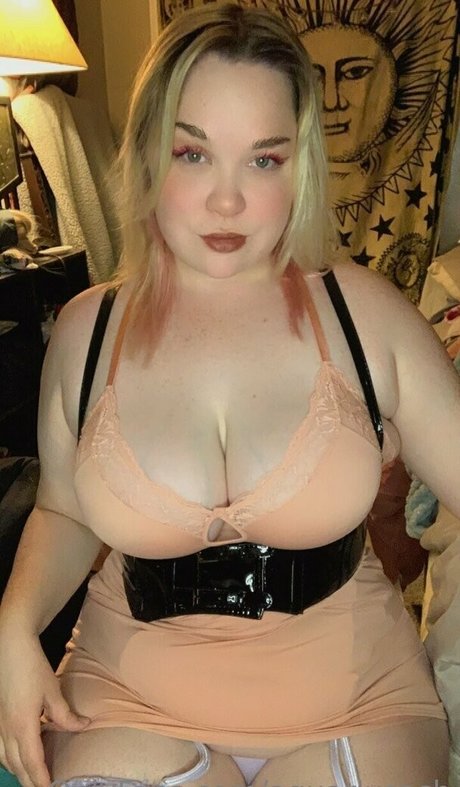 aquariusash model erotic image