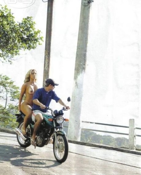 Valeska Popozuda pornstar galleries