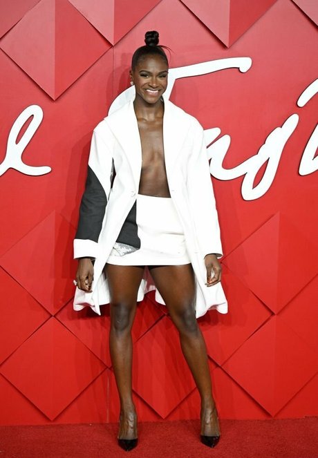 Dina Asher Smith nude star gallery