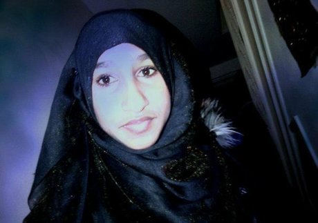 SannaTwinkle model hd image