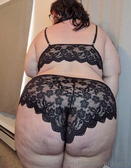 iklutzy exclusive pornstar img