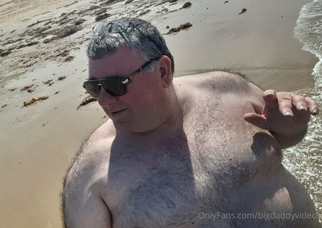 hooters onlyfans porn images