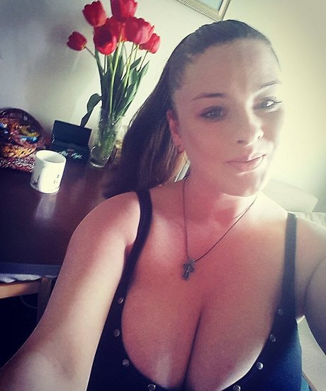 Nadin Shcherban model high quality img