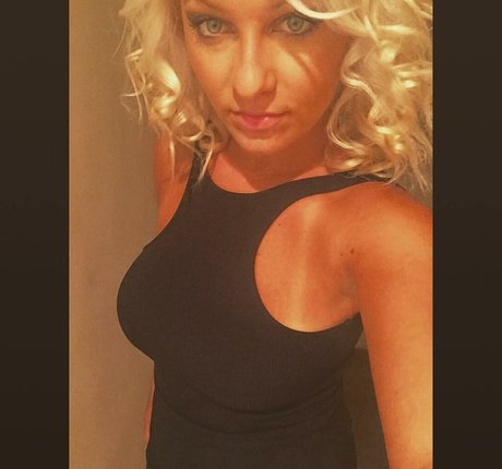 Mirjana Matic hot model pics