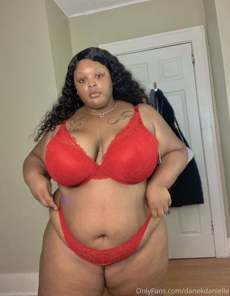 danekdanielle erotic star img