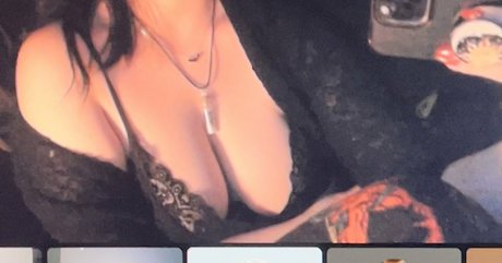 nsfwgoth model adult images