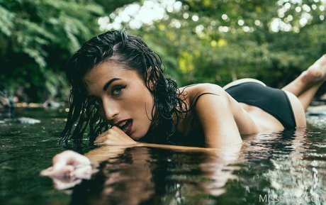 ohheymissfaye pornstar hot picture