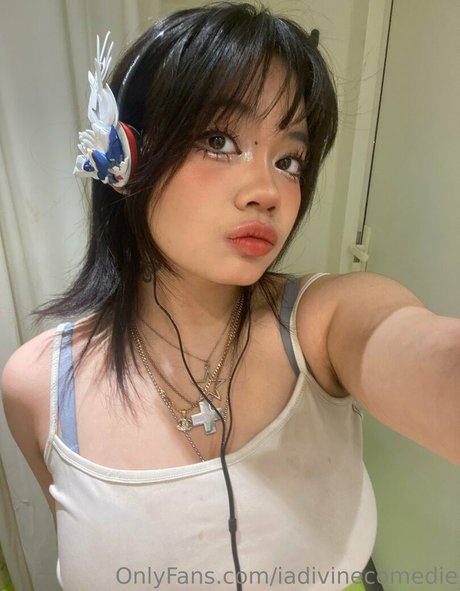 iadivinecomedie pornstar pretty pictures