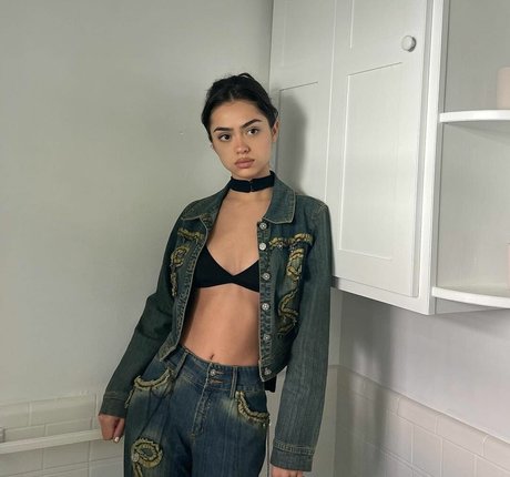 Nailea Devora sex pornstar picture