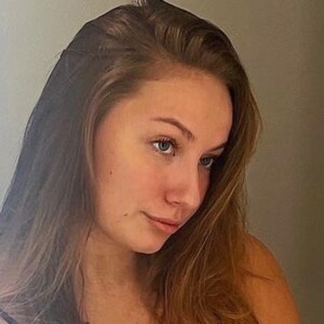 Annafitzs pornstar top pic