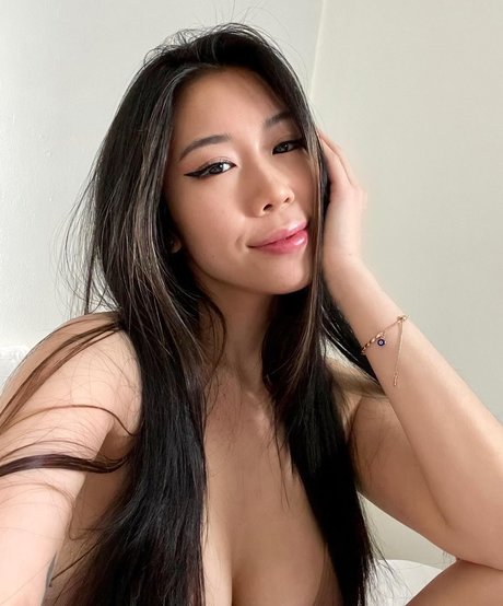 Awkie beautiful pornstar archive