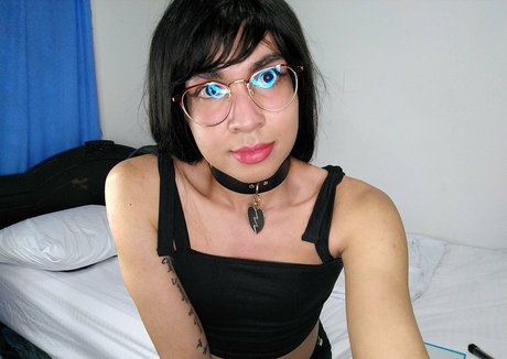 veronicasanders nudes actress pic