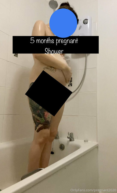 pregnant2020 model naked pic