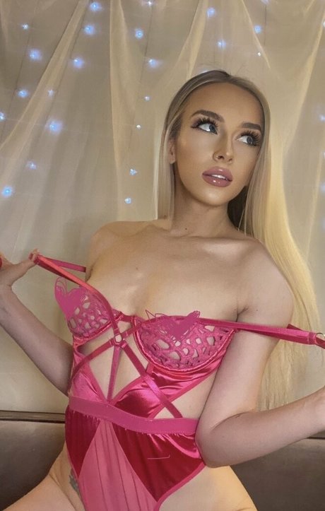 cali honeyy sexy actress pics