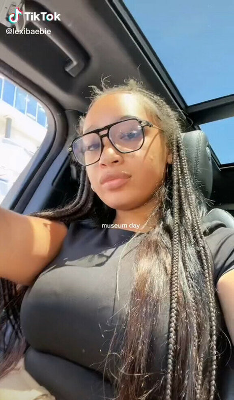 Lexxiibaebie star sex photos