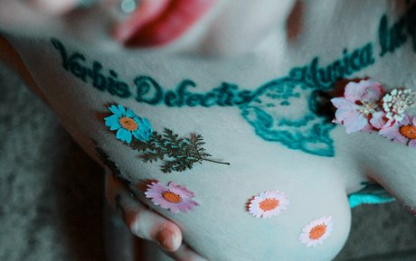 salemmoonfree hot pornstar gallery