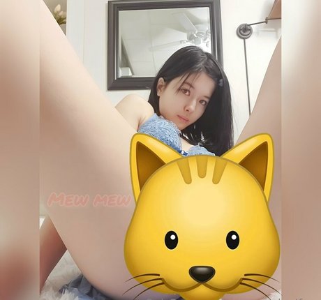 mewmewkarifree art pornstar photos